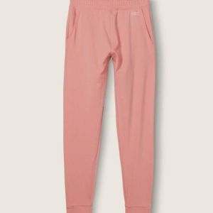 Pink jogger active